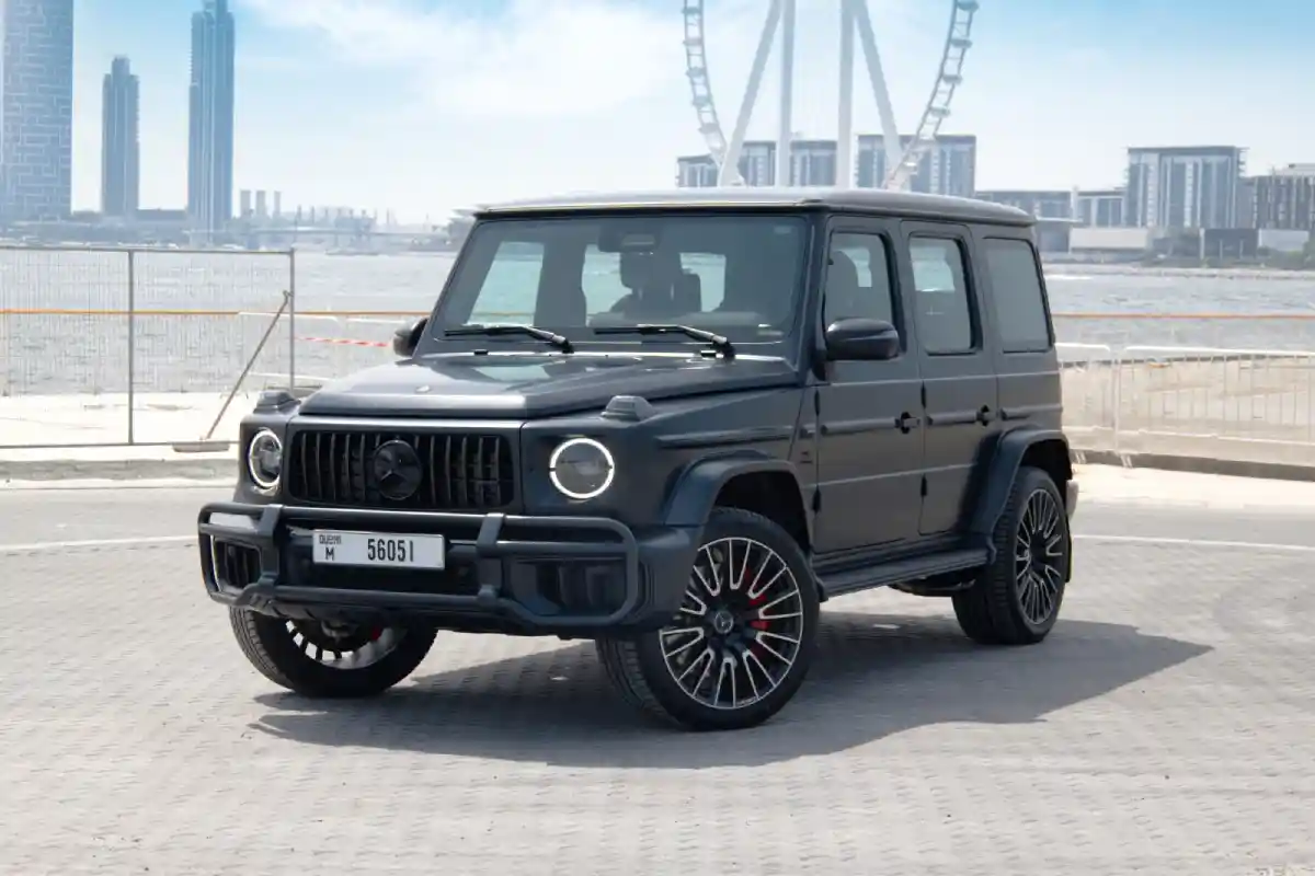Rent Mercedes Benz AMG G63 in Dubai